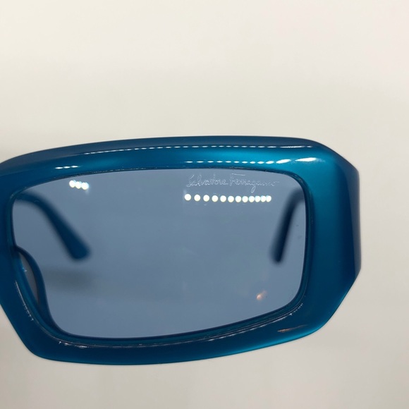 SOLD!! Vintage Salvatore Ferragamo Blue Sunglasses - Picture 3 of 6
